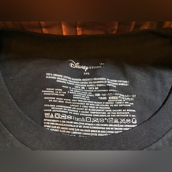 Disney store “I just can’t wait to be king” T-shirt size 2XL-NWT - Picture 4 of 6